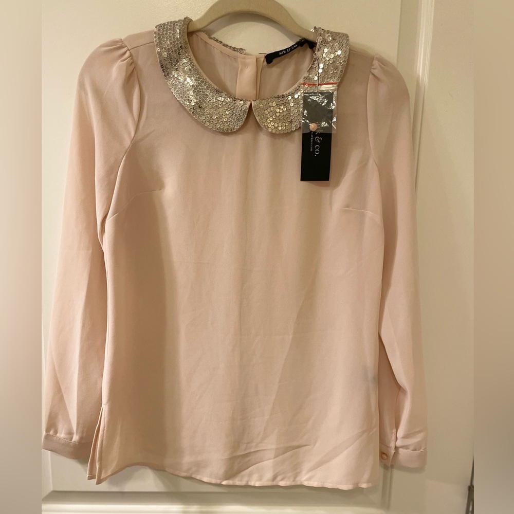 NWT Blouse with sequin collar